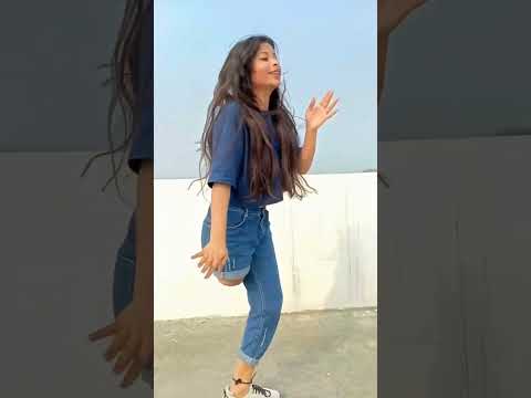 Dance on one leg #shorts #youtubeshorts