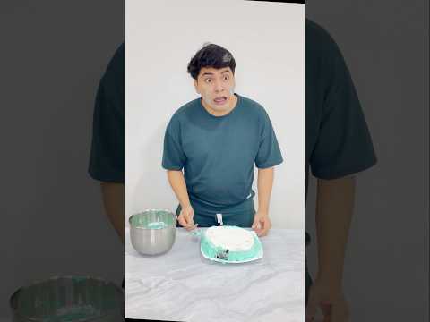 SE COMIÓ UN PASTEL QUEMADO 🍰