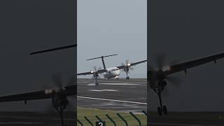 Two Challenging Crosswind Landing Dash 8 SATA Air Açores #shorts