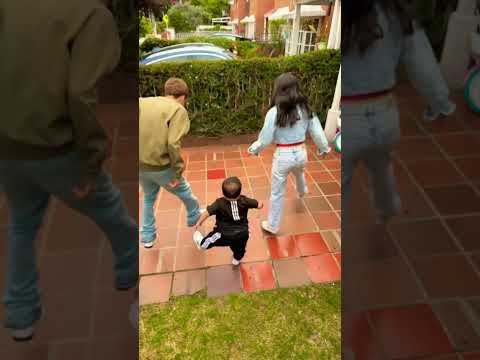 BÁILALO #casosdefamilia #shortsviral #funny #papodefamilia #humor #comedy