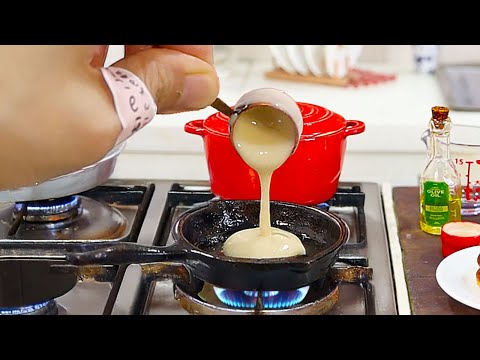 TOY COOKING MINIATURE BLUEBERRY PANCAKE