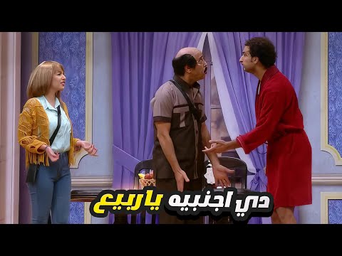 علي ربيع اتخانق مع ساره على المسرح عشان مش مقتنع بدورها 😂 ياربيع عيب عليك دي اجنبيه