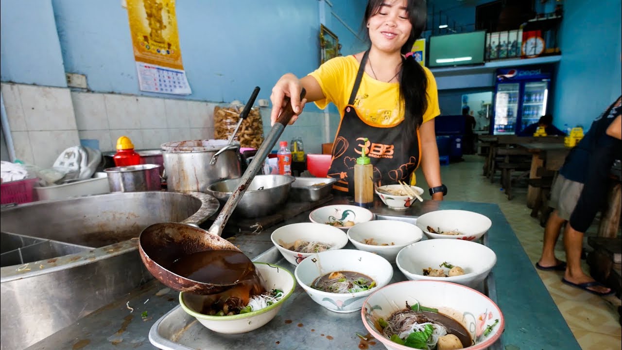 Top 5 Thai STREET FOOD Noodle Dishes to Try in Bangkok, Thailand - with Mike Chen