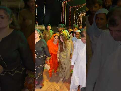 🥰😊🥰 #naseemvlogs #village live #comedy #unfrezzmyaccount ￼