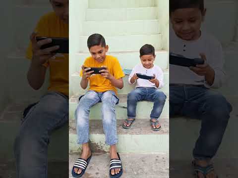 Papa ne dekh liya mobile chalate 😂  #shorts