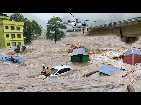 Mass evacuation in Nepal! Mountains, rivers and dams collapse. Kathmandu sinks badly