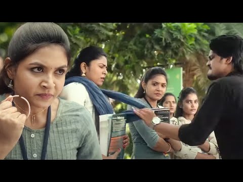 कॉलेज में कुछ लड़के लड़कियों के साथ बत्तमीजी करने पर सारी लड़कियां ने मिलके लड़कों की दुलाई कर डाला