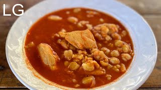 Sopa de Garbanzos con Pollo  en Chilito Rojo