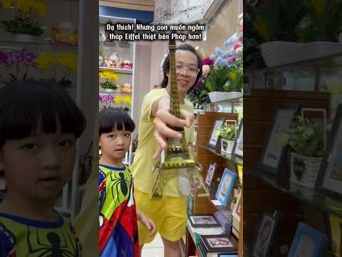 Đi Nhà Sách Gặp Tháp Eiffel-Được Đi Pháp Thật #paris #eiffeltower #fahasa #nhasach #troll #funny #vs