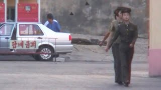 NorthKorea:Mood of the City-Pyongyang 北朝鮮 街中の気分(平壌の世界592）