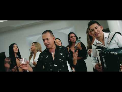 QUE PASO AYER - Santi Rodriguez (@SantiRodriguezMusic )