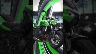 Al deze modellen zijn klaar voor de verhuur bij Motorcity Amsterdam! #pixelstretch #trend #bikelife