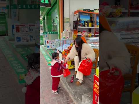 The girl gave a lot of fun to the aunty#shortvideo