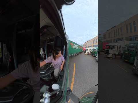 खतरनाक महिला Truck Driver ❤। #truck #driver #drivingskills #shorts