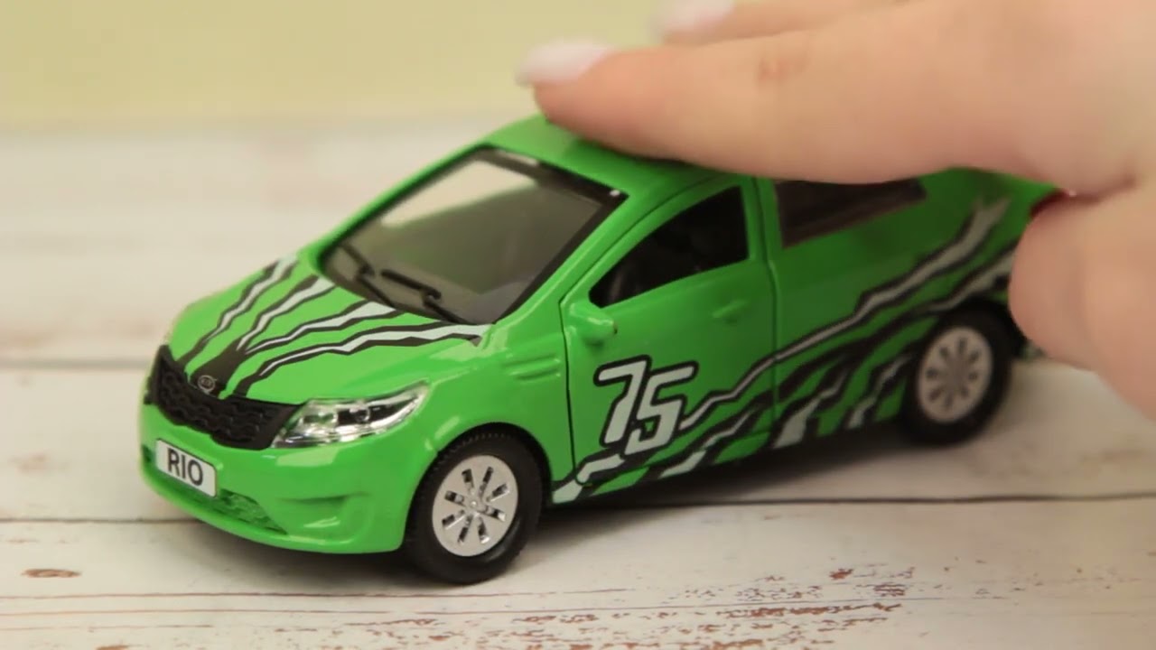 Машина Kia Rio ТЕХНОПАРК инерционная с 3лет - видео Машина Kia Rio ТЕХНОПАРК инерционная с 3лет - видео