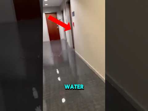 She saw the hotel inside water ๐คฏ๐ญ#shorts