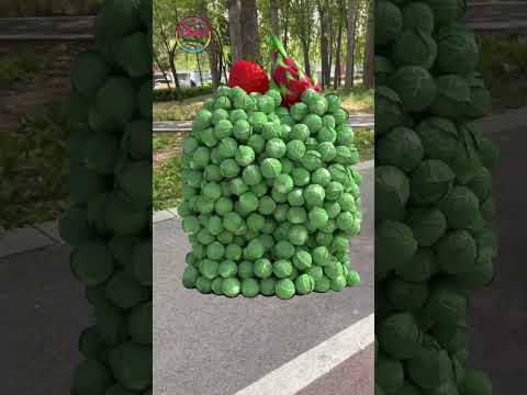 Create humanoid vegetable characters🥬 stand up and walking bumps... 3D special effects