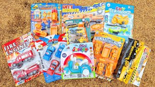 Menemukan Mobil Mainan Baru, Mobil Molen, Kereta Api, Truk Pasir, Damkar, Excavator, Bus Tayo, Crane