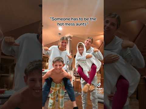 🤷🏼♀️🤷🏼♀️🤷🏼♀️ #identicaltwins #kvktwins #thetwins #twins #tiktok #shorts #aunts #nephews