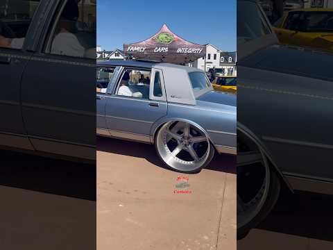 Box Chevy tuckin 28’s 🔥