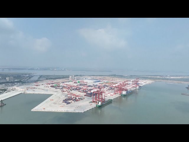GBA's first fully-automated container terminal opens in Guangdong