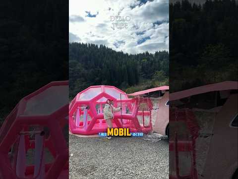 Gadis ini camping dengan tenda mobil unik #shorts