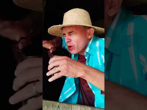 Ela não é normal kkkk #comedy #memes #humor