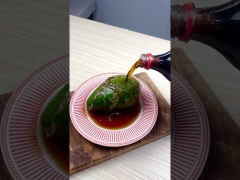 Coloca Coca-Cola en el aguacate! (Nunca más sufrirás con esto)🤩