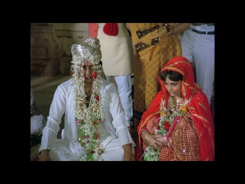 Mandakini ने रचाई चोरी-छुपे शादी? - Aag Aur Shola - Jeetendra, Sridevi, Ashish Chanana, Mandakini