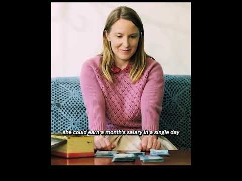 Spaghetti flowed out of the woman's eyes. #movie #film #foryou