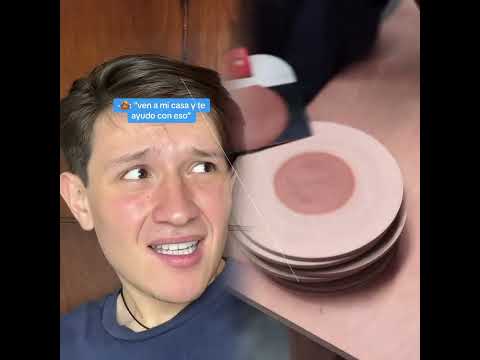 #pov A todos se les asigna el nombre de la persona que será su primer beso #longervideos