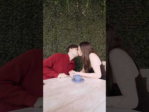 CONQUISTANDO UNA CHICA EN EL 2050 !!