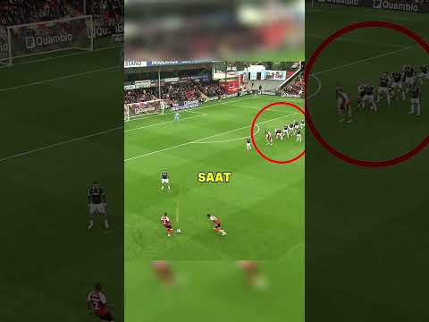 Beginilah Tendangan Bebas Paling Jenius?!