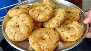 केवल 2 आलू से नया गरमा गरम कुरकुरा नाश्ता जो भी खाए खाता ही जाए | Crispy kacche aalu ka nashta