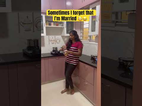 I’m Married 😂 Watch till the end! #girl #funny #comedy #youtubeshorts #subscribe
