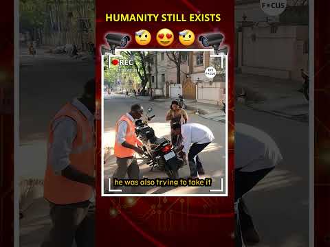 AMAZING HUMANITY ACT OF PUBLIC 🙏💖 #HelpOthers #Humanity #Kindness #SocialAwareness #EyeFocus