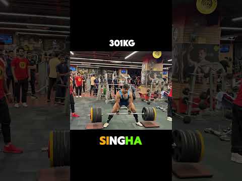 Crowd Reaction When I Deadlift 🔥