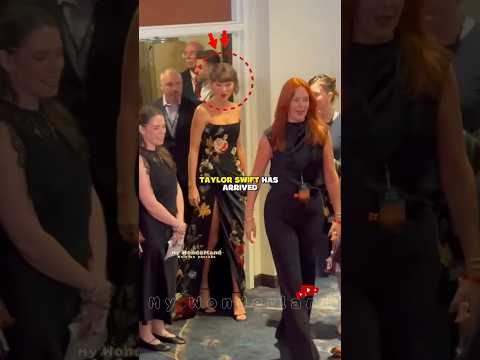 Debut TV Theories Explode After Taylor Swift’s Arrival at the Songwriters Hall of Fame!