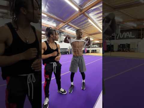 Who’s body is better 💪🏽 #trainedprofessional #trainedprofessionals #stunts #martialarts #fikshun