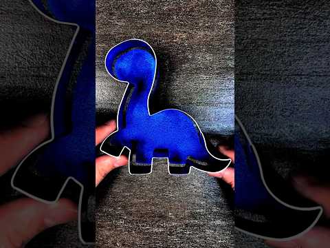 Who Knew That all You Need to Make the Biggest Dinosaur in the World is Sand?