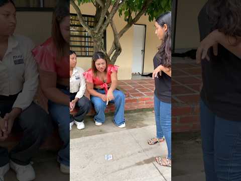 Por burlarse de esta joven discapacitada mira lo q paso 😱