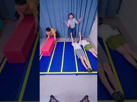 Blindfold Dodging Giant Box Challenge! 🤸🔲💥🔨🤣