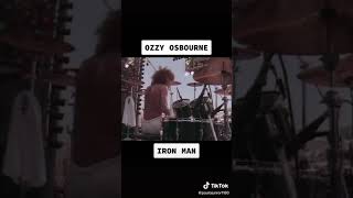 Ozzy Osbourne live Iron Man