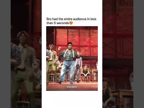 Bro had the entire audience in less than 5 seconds 😍