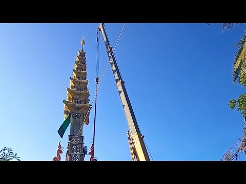 Pemasangan tumpang bade 30meter lebih menggunakan crane.