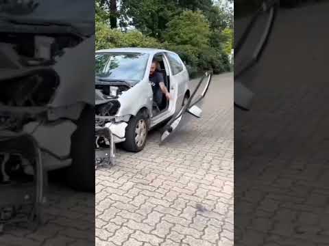 Das Auto 🤣 #car #cars #auto #bmw #audi #vw #mercedes #automotive #shorts #funny #carlover