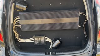 POWERFUL 10,000 WATT AMP PUSHES SUB TO THE LIMIT