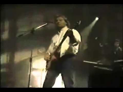 Touch Go de Emerson Lake Palmer Letra y Video