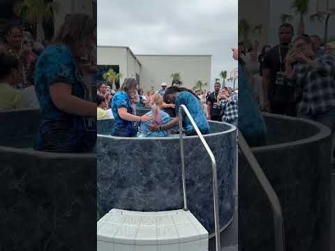 I got baptized!❤️💕PRAISE THE LORD!