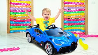 Kids Play with BALLOONS and Kinetic Sand